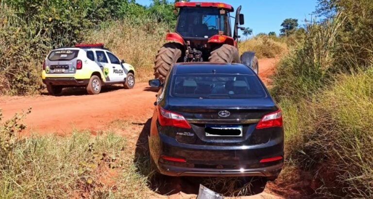 Carro furtado em Biritiba-Mirim é recuperado pela PM em Cafezal do Sul