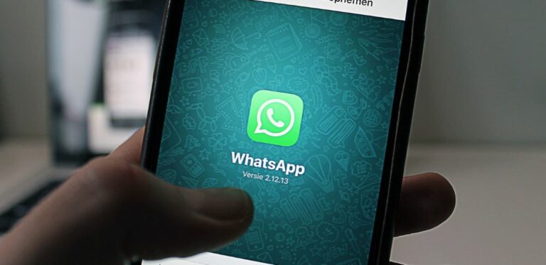 Homem divulga número de mulher nas redes sociais como garota de programa