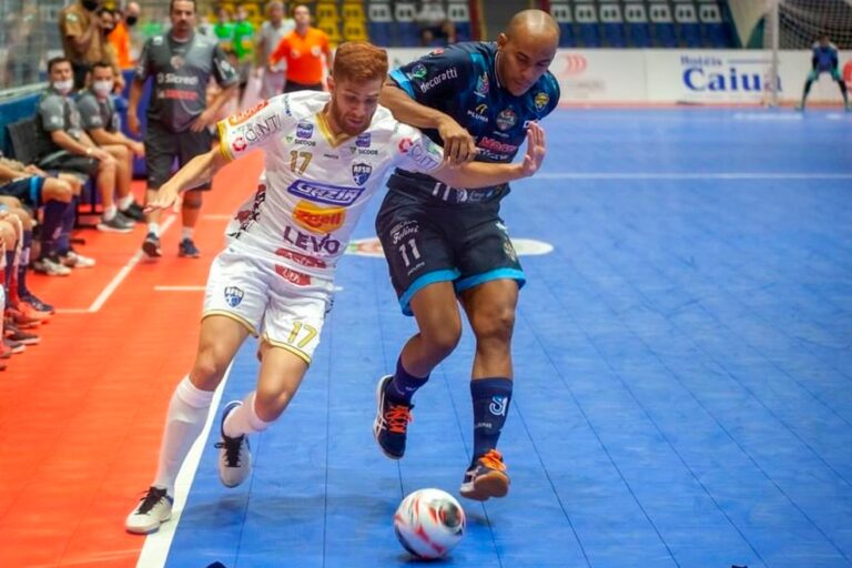 Umuarama Futsal perde do Dois Vizinhos em casa pelo Paranaense