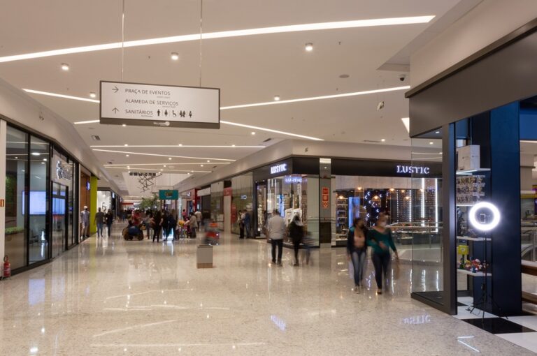Umuaramenses poderão receber no shopping a segunda dose da vacina contra Covid