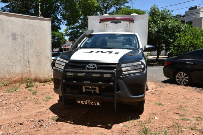 Polícia e IML são acionados após mulher ser encontrada sem vida em Umuarama