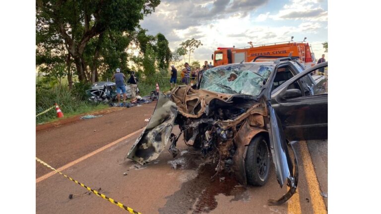 Mulher morre e quatro pessoas ficam feridas em acidente na BR-369