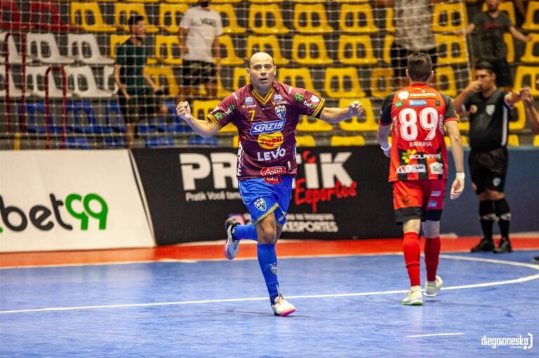 Só a vitória interessa ao Umuarama na segunda partida da final da Taça FPFS