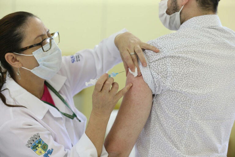 Umuarama: Confira os locais e horários de vacinação contra Covid nesta quarta-feira
