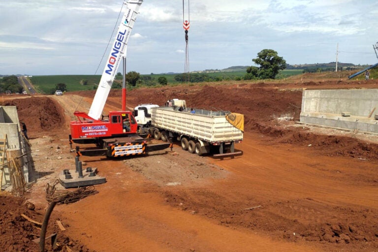 Por conta das obras de duplicação, PR-323 terá bloqueio entre Água Boa e Paiçandu