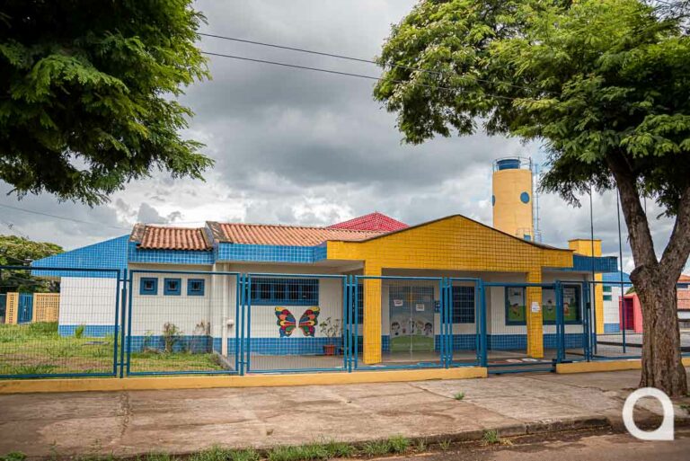 Secretaria de Educação alega problema técnico e revoga editais do Fila Única