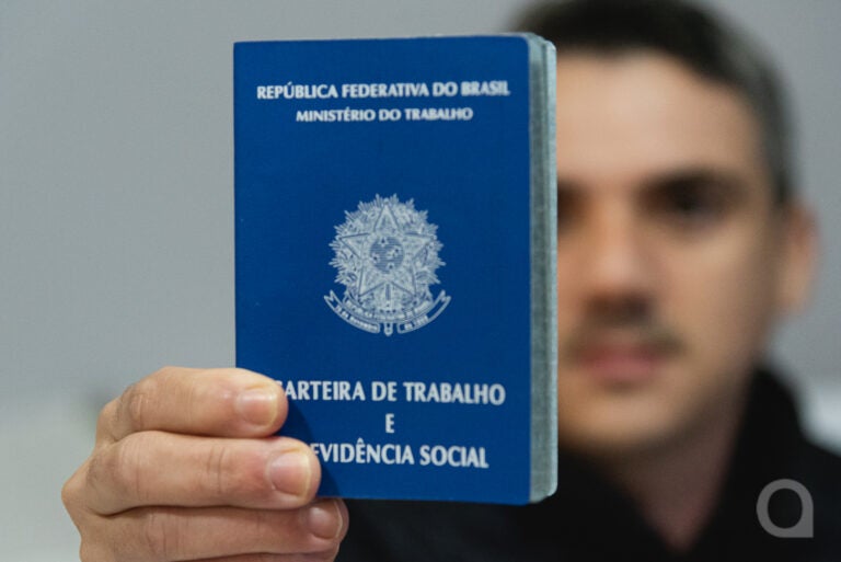 Semana encerra com 180 vagas de emprego disponíveis em Umuarama