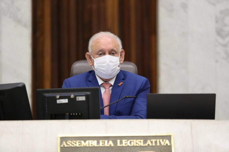 Presidente da Assembleia Legislativa, Ademar Traiano, testou positivo para Covid-19