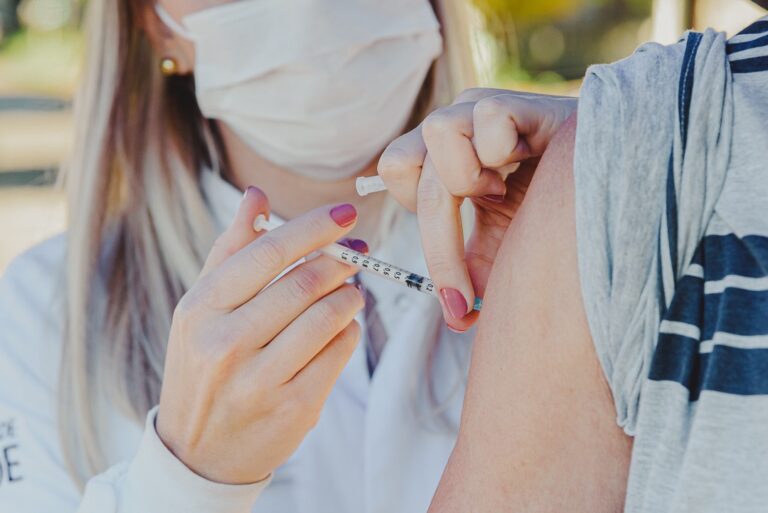 Confira o cronograma de vacinação contra a Covid em Umuarama nesta sexta-feira