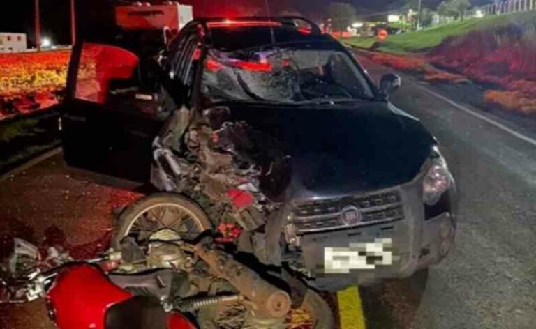 Motociclista morre após colisão frontal contra picape na rodovia PR-272