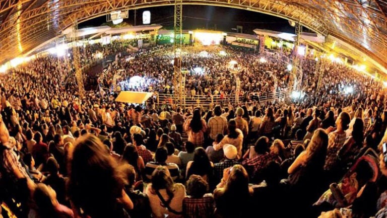 Expo Paranavaí é adiada; data da Expo Umuarama em março está mantida