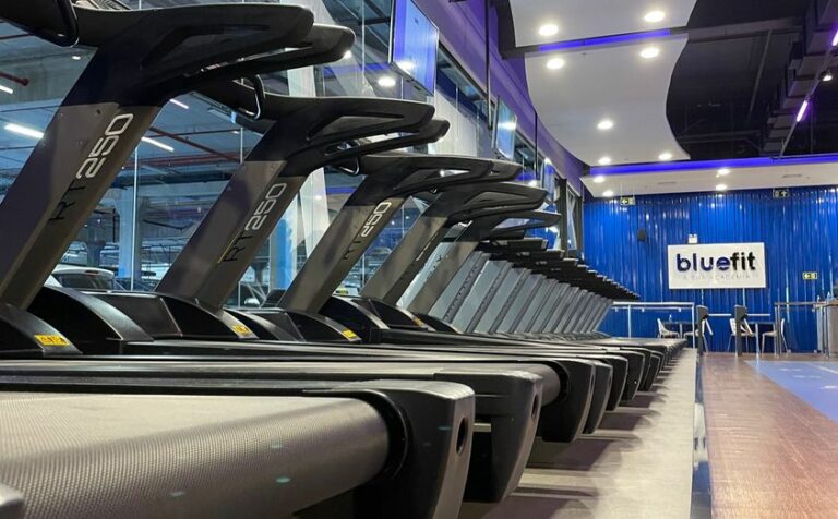 Bluefit realiza o primeiro Carnablue no Shopping Palladium Umuarama