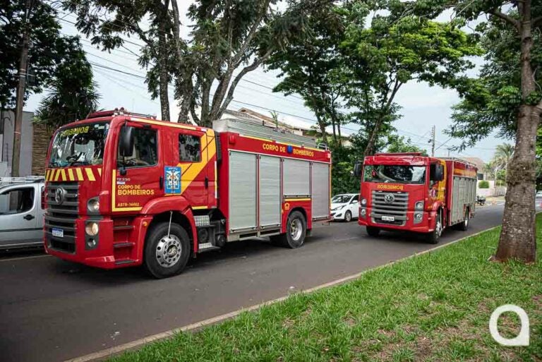 Curto-circuito em compressor de clínica mobiliza o Corpo de Bombeiros em Umuarama