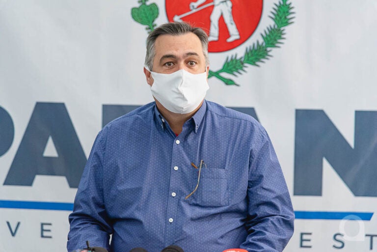 Uso das máscaras no Paraná deve ser mantido, diz Beto Preto