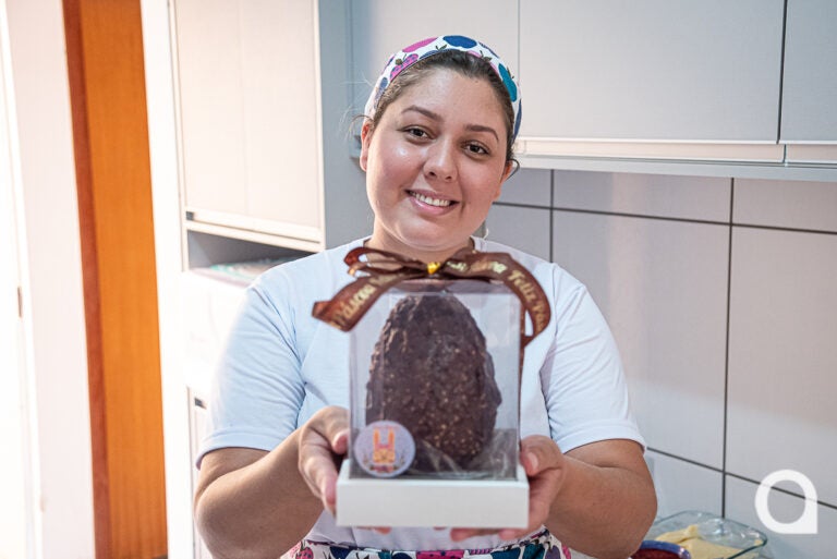Jovem de Umuarama aposta na venda de chocolates artesanais para a Páscoa 2022
