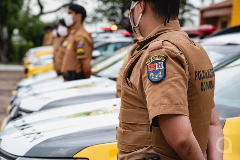Homem rende a própria mãe com faca e a ameaça para roubar R$ 150 em Umuarama