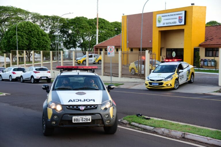 Dupla armada aborda homem e leva mochila com R$ 2 mil, em Umuarama