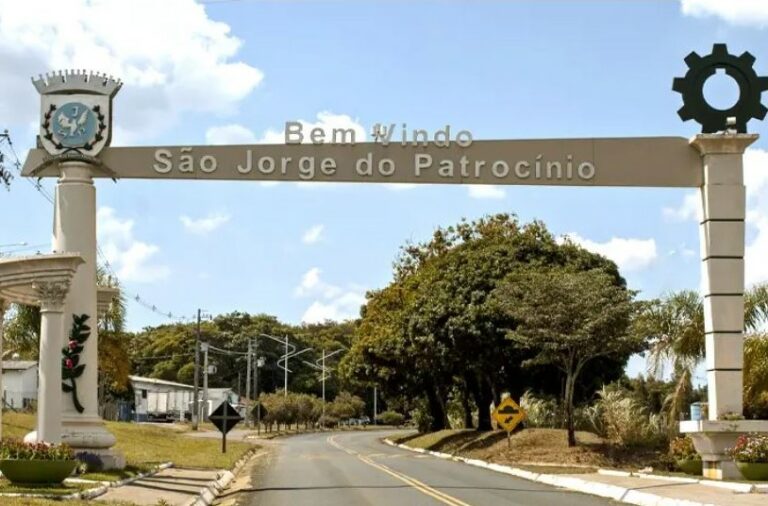 Homem fica em estado grave após ser atingido por golpes de faca no abdômen
