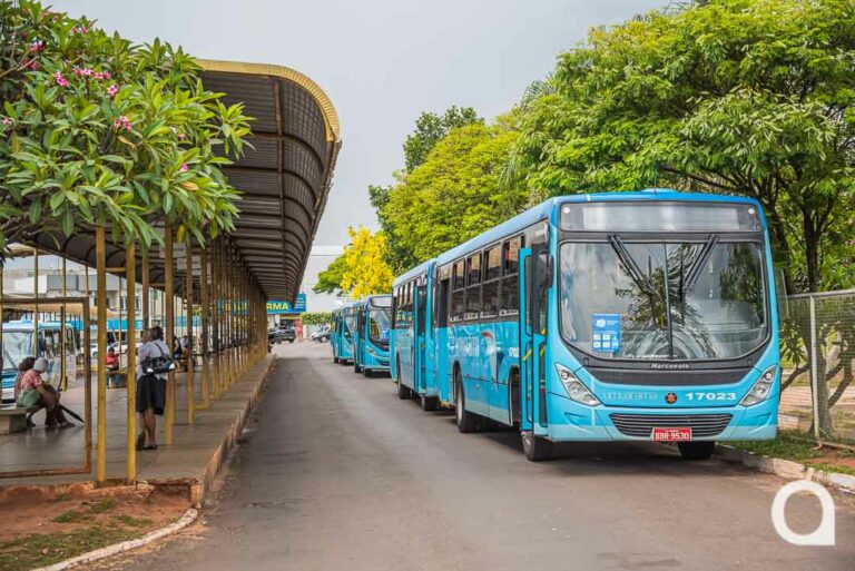 Viação Umuarama não acata notificação da Prefeitura e linhas continuam reduzidas