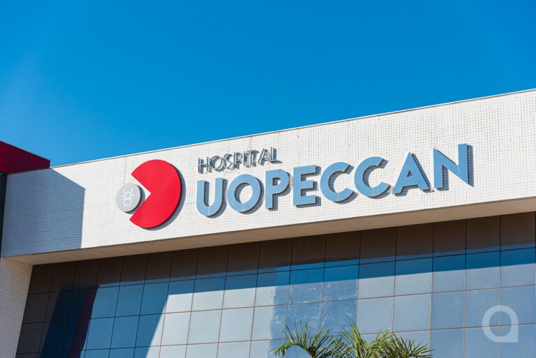 Hospital Uopeccan de Umuarama oferta vaga de emprego para farmacêutico