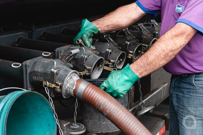 Petrobras anuncia reajuste de 18% na gasolina e 25% no diesel