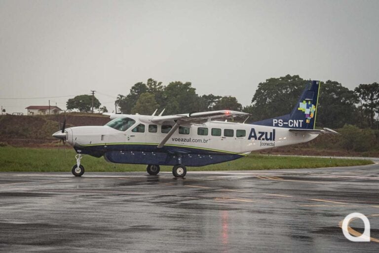 Devido à chuva, voo que iria pousar em Umuarama precisa seguir para Maringá