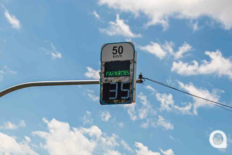 Umuarama reduz quantidade de ‘anjinhos’ que monitoram a velocidade no trânsito