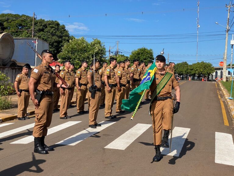 7º Batalhão da Polícia Militar presta homenagem ao patrono Tiradentes