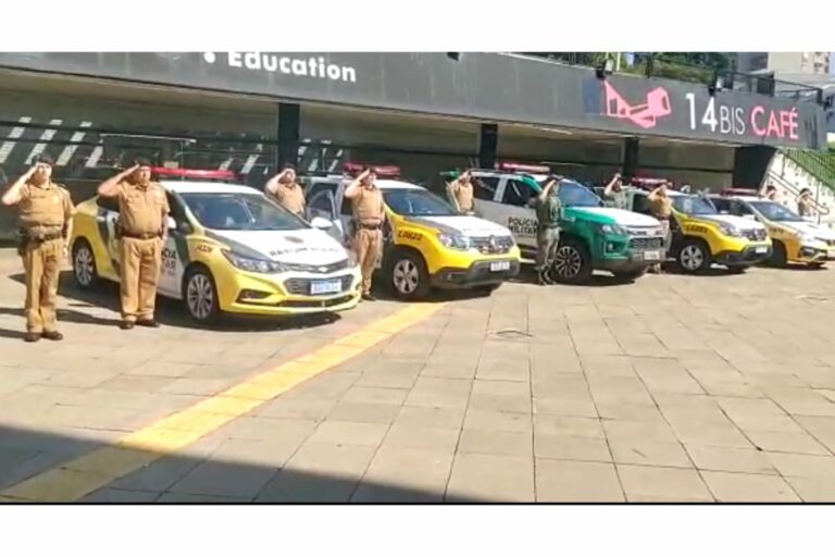 Policiais Militares de Umuarama prestam homenagem ao Cabo Ricieri morto após um ataque de criminosos