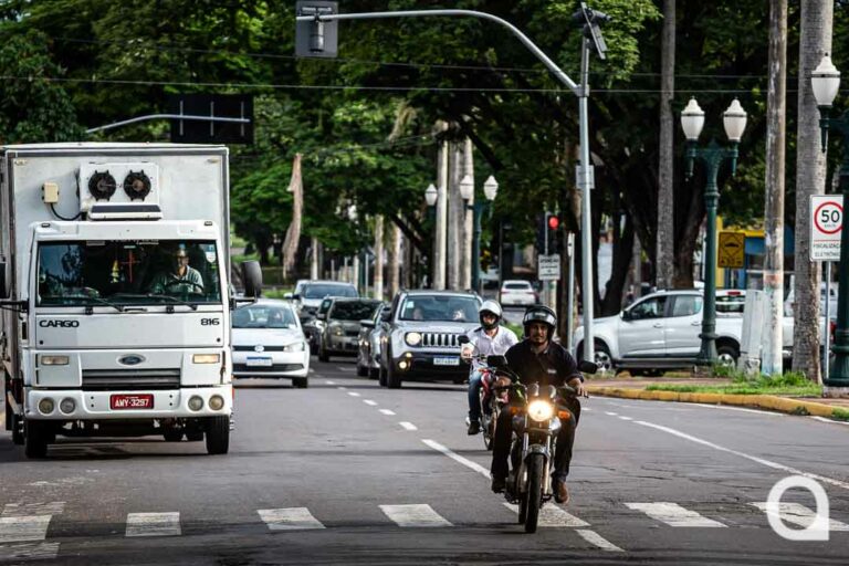 Quarta parcela do IPVA das placas de finais 7 e 8 vence nesta sexta-feira