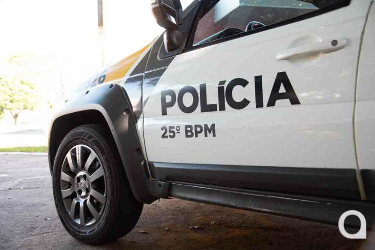 Ladrões furtam talões de cheque, R$ 750 e jóias em Francisco Alves