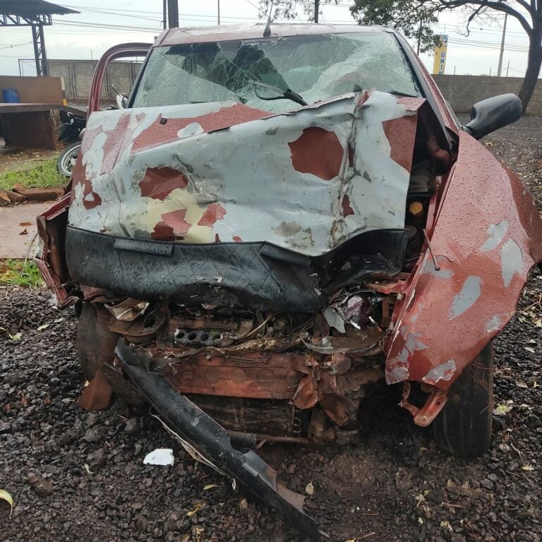 Uma pessoa morre e outras seis ficam feridas em acidente na PR 239