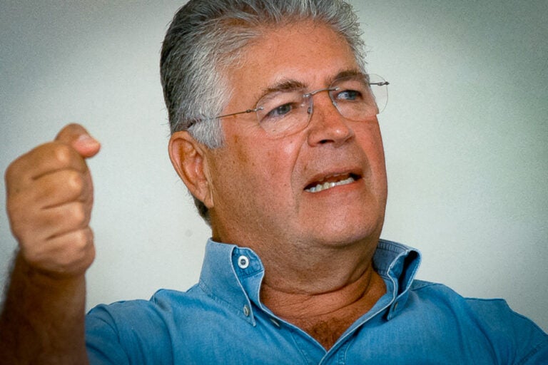 Pré-candidato a governador, Requião traz caravana a Umuarama no dia 19 de maio