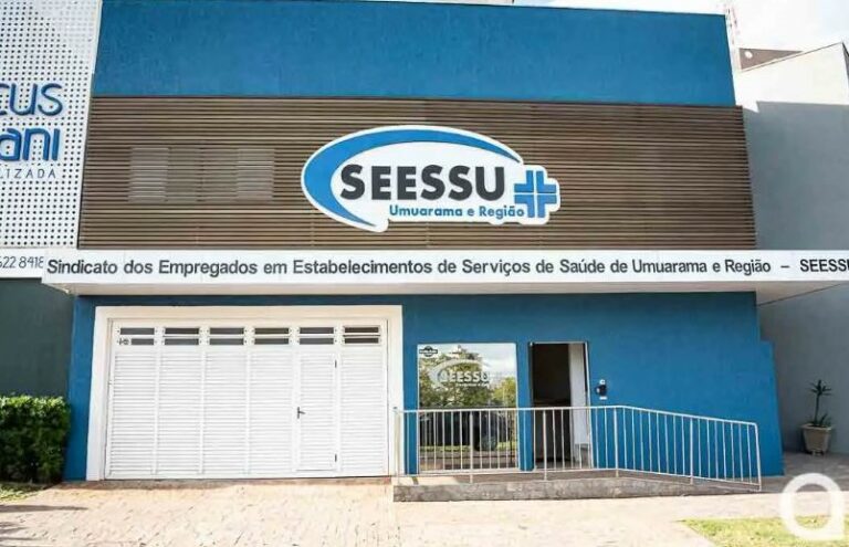 Profissionais de enfermagem de Umuarama brigam por reajuste salarial e ameaçam greve