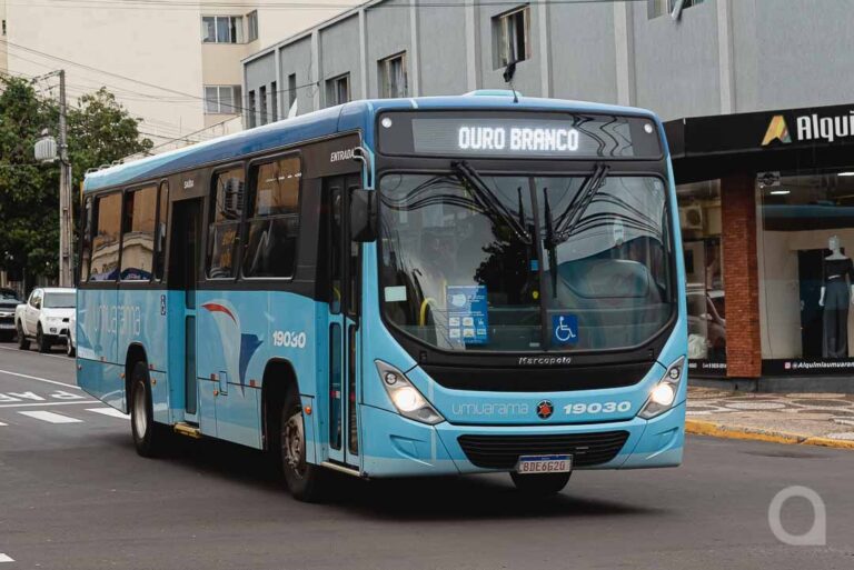 Município e Viação Umuarama voltam a discutir os horários do transporte coletivo
