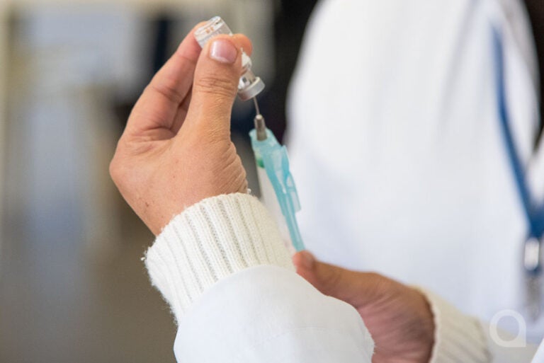 Criança de 3 anos está internada com Covid em Umuarama; município registrou 20 casos nesta terça-feira
