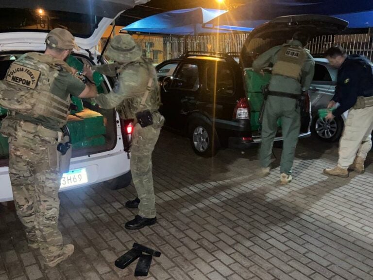 Equipes policiais com apoio de helicóptero detêm 5 pessoas e apreendem 666 kg de maconha