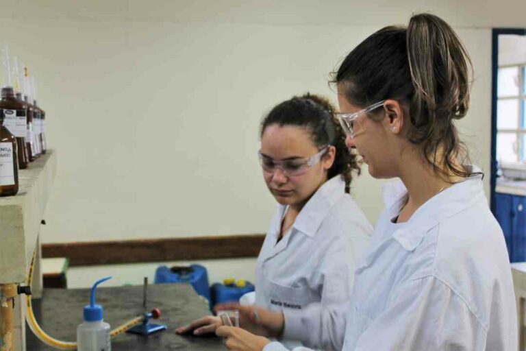 Três colégios de Umuarama estão com inscrições abertas para cursos técnicos gratuitos