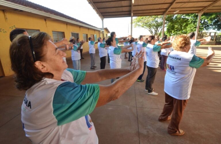 Dia dos Avós terá programação com atividades na praça Hênio Romagnolli