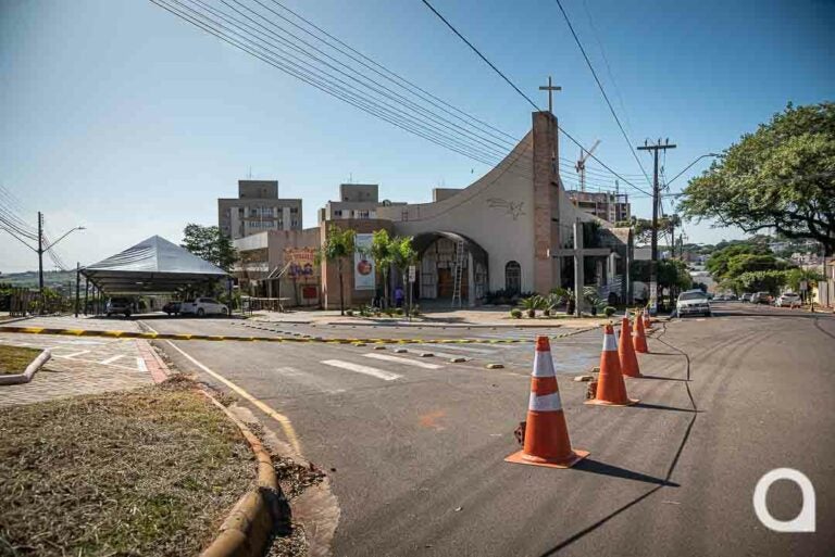 Ruas no entorno da Paróquia São José Operário são interditadas para arraial