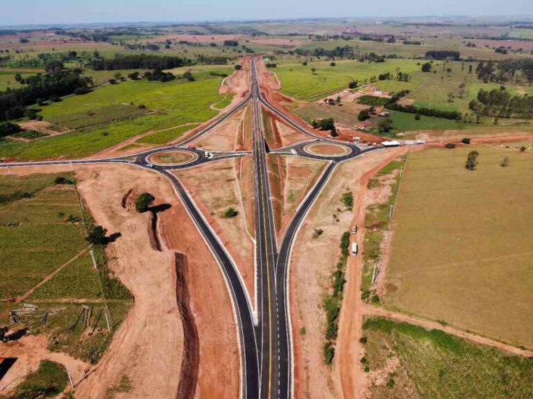 Mais 25,4 quilômetros de pavimentação da Estrada da Boiadeira estão concluídos