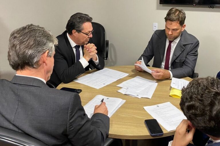 Assembleia aprova em primeira votação projeto que beneficia municípios do Litoral do Paraná