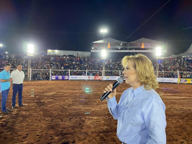 (VÍDEO) Sucesso de público, Expo Oeste se despede neste domingo com a final do rodeio