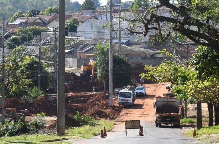 Prefeitura inicia a duplicação de trecho de 300 metros na avenida Vitória