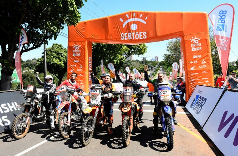 Com atrações locais, Umuarama expande o universo do Rally dos Sertões