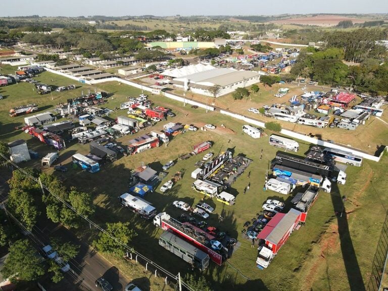 Com milhares de participantes, passagem do Rally dos Sertões por Umuarama ficará para a história