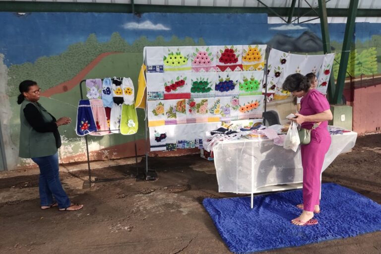 Feira Faisca terá roda de conversa especial no Dia do Psicólogo e três atrações artísticas