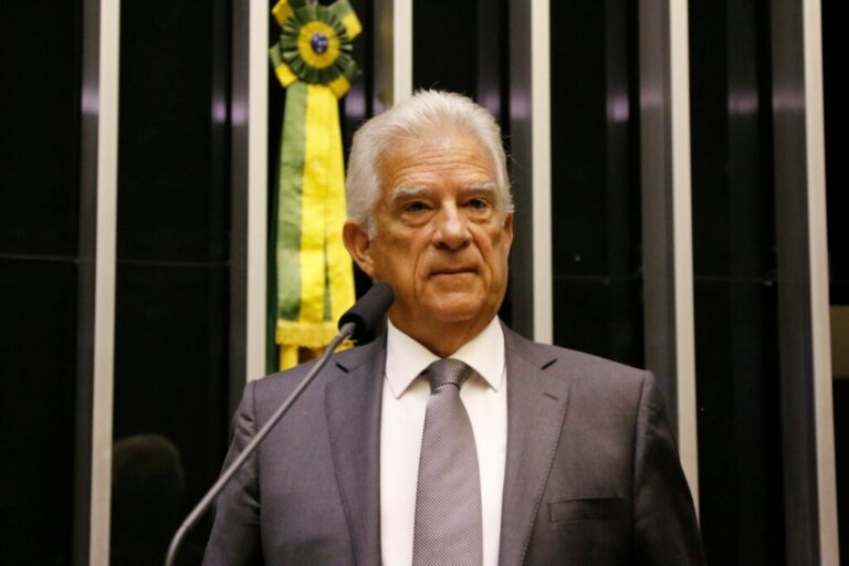 Justiça Federal de Umuarama condena eleitor por injúria contra deputado em rede social