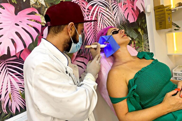 Profissional traz para Umuarama técnicas e equipamentos modernos para colocação de piercings