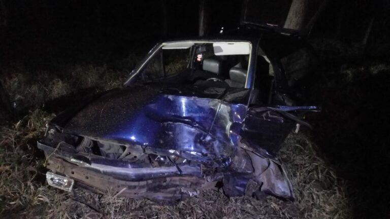 Urgente! Acidente entre carro e caminhão é registrado na rodovia que liga a Santa Eliza